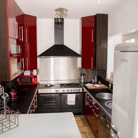 Le Breuil * サルラ・ラ・カネダ