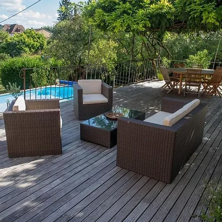 Le Breuil ヴィラ サルラ・ラ・カネダ